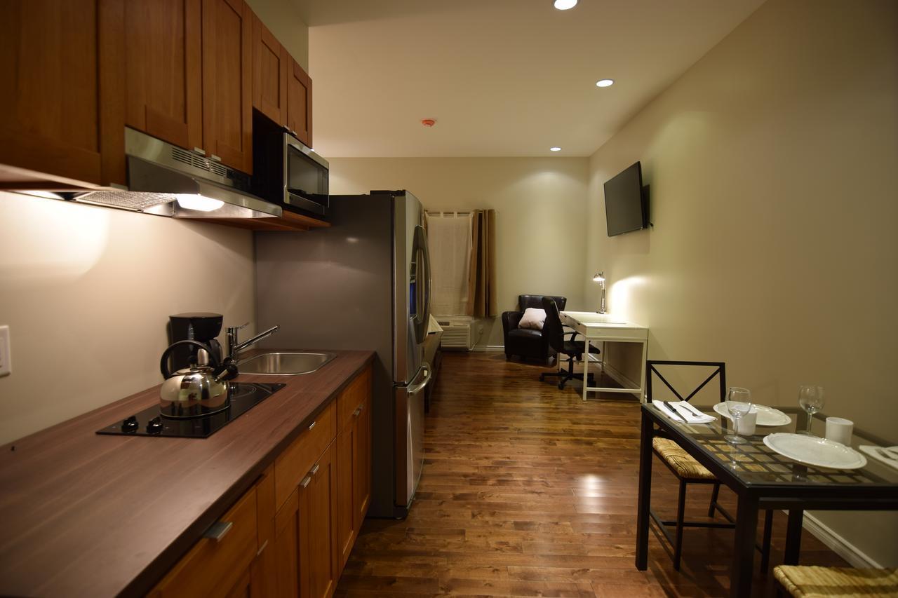 The Lion Inn & Suites Chetwynd المظهر الخارجي الصورة