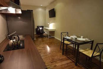The Lion Inn & Suites Chetwynd المظهر الخارجي الصورة